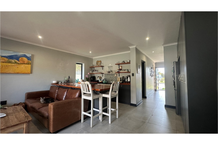 3 Bedroom Property for Sale in De Zoete Inval Western Cape